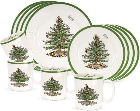 Fiesta Christmas Tree 12-Piece Dinnerware Set